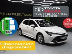 Blanco Usado 2019 Toyota Corolla Active Berlina | 13.499 € (Un poco caro)