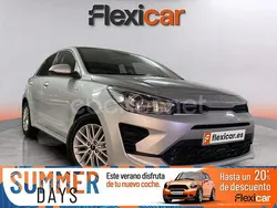 Gris / plata Usado 2022 Kia Rio Berlina | 14.490 € (Precio justo)