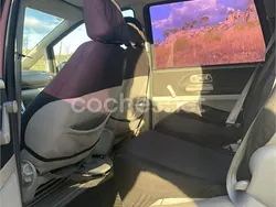Verde Usado 2003 Ford Galaxy Trend Monovolumen | 3500 €