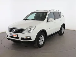 Blanco Usado 2015 Ssangyong Rexton SUV | 13.099 € (Precio justo)