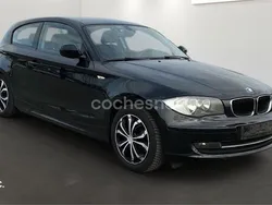 Negro Usado 2009 BMW 116 Advantage Utilitario | 5800 €
