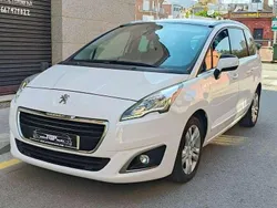 Blanco Usado 2016 Peugeot 5008 Allure Monovolumen | 8990 € (Precio justo)