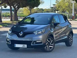 Gris Usado 2014 Renault Captur Zen SUV | 11.900 € (Precio justo)