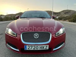 Granate Usado 2012 Jaguar XF Premium Luxury Berlina | 11.500 € (Precio justo)