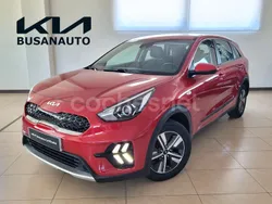 Rojo Usado 2022 Kia Niro SUV | 19.900 € (Precio justo)