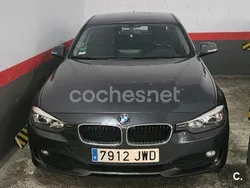 Gris / plata Usado 2013 BMW 318 Berlina | 10.500 € (Super precio)