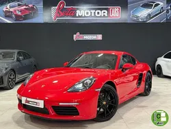 Rojo Usado 2022 Porsche Cayman Coupe | 59.990 €