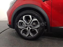 Rojo Usado 2022 Renault Captur SUV | 20.750 € (Precio justo)