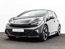 Gris Usado 2024 Cupra Born Utilitario | 32.400 € (Un poco caro)