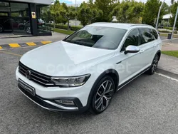 Blanco Usado 2021 VW Passat Alltrack Familiar | 24.900 € (Precio justo)