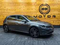 Gris Usado 2017 VW Golf VII Advance Familiar | 17.970 € (Un poco caro)