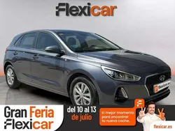 Gris Usado 2018 Hyundai i30 Berlina | 11.990 € (Buen precio)