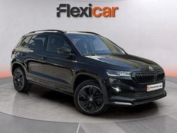 Negro Usado 2023 Skoda Karoq SportLine SUV | 25.990 € (Precio justo)