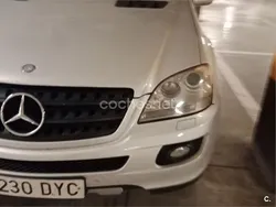 Gris / plata Usado 2006 Mercedes ML350 SUV | 8800 € (Buen precio)