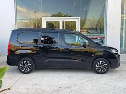 Negro Usado 2024 Toyota Proace Active Van | 32.999 € (Caro)