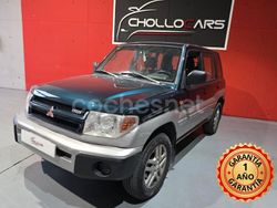 Gris / plata Usado 2002 Mitsubishi Montero Plus SUV | 7497 €