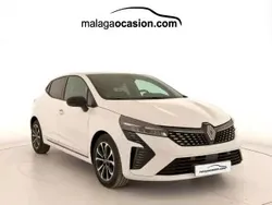Blanco Usado 2023 Renault Clio V Techno Berlina | 14.972 € (Buen precio)