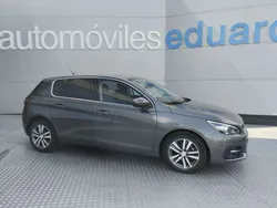 Gris Usado 2020 Peugeot 308 Allure Utilitario | 12.500 € (Precio justo)