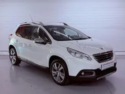 Blanco Usado 2016 Peugeot 2008 Allure SUV | 8900 € (Precio justo)
