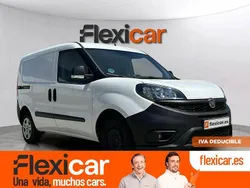 Blanco Usado 2022 Fiat Doblò Monovolumen | 13.590 € (Un poco caro)