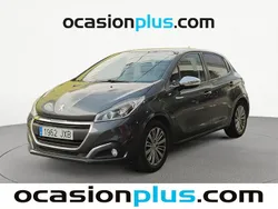 Gris Usado 2017 Peugeot 208 Style Utilitario | 6650 € (Buen precio)