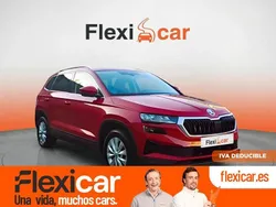 Rojo Usado 2023 Skoda Karoq Ambition SUV | 21.690 € (Precio justo)
