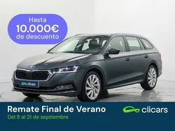 Gris / plata Usado 2021 Skoda Octavia Style Familiar | 18.990 € (Precio justo)