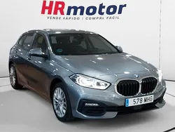Gris Usado 2023 BMW 118 Performance Utilitario | 19.500 € (Buen precio)