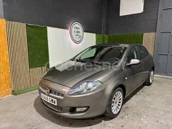 Beige Usado 2010 Fiat Bravo Dynamic Utilitario | 4200 € (Buen precio)
