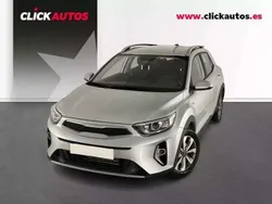 Usado 2024 Kia Stonic SUV | 15.350 € (Buen precio)