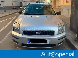 Gris / plata Usado 2003 Ford Fusion Berlina | 3490 € (Precio justo)