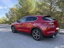 Rojo Usado 2019 Alfa Romeo Stelvio Executive SUV | 23.500 € (Un poco caro)