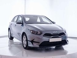Plateado Usado 2023 Kia Ceed Utilitario | 18.900 € (Precio justo)