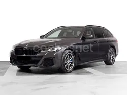Gris / plata Usado 2020 BMW 530e Comfort Edition Familiar | 43.990 €