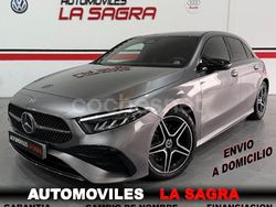Gris / plata Usado 2023 Mercedes A200 Berlina | 28.900 € (Buen precio)