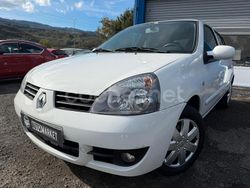 Blanco Usado 2008 Renault Clio II Campus Berlina | 3990 € (Precio justo)
