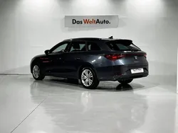 Gris Usado 2024 Seat Leon ST Style Familiar | 24.500 € (Precio justo)