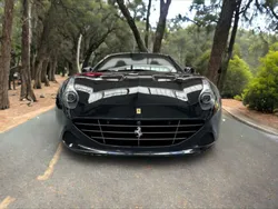 Negro Usado 2017 Ferrari California Descapotable | 165.000 €