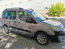 Gris / plata Usado 2016 Peugeot Partner Tepee Style Monovolumen | 12.300 € (Un poco caro)