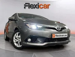 Gris Usado 2018 Toyota Auris Active Berlina | 13.290 € (Precio justo)