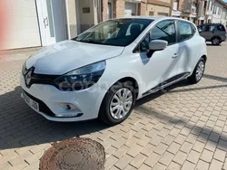 Blanco Usado 2017 Renault Clio IV LIMITED Berlina | 9950 € (Precio justo)