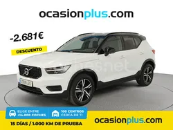 Blanco Usado 2020 Volvo XC40 R-Design SUV | 29.500 € (Precio justo)