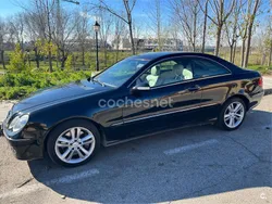 Negro Usado 2006 Mercedes CLK320 Avantgarde Coupe | 8990 € (Caro)