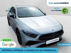 Gris / plata Usado 2023 Mercedes A200 Berlina | 29.890 € (Precio justo)