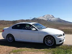 Blanco Usado 2009 BMW 325 Coupe | 19.400 € (Caro)