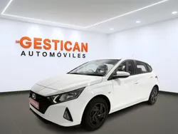 Blanco Usado 2021 Hyundai i20 Berlina | 12.990 € (Precio justo)