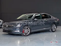 Gris Usado 2015 VW Passat Sportline Berlina | 16.990 € (Precio justo)