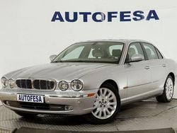 Plateado Usado 2003 Jaguar XJ Berlina | 12.950 €