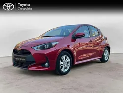 Rojo Usado 2025 Toyota Yaris Edition Berlina | 18.300 €