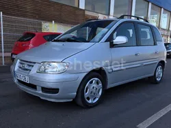 Gris / plata Usado 2002 Hyundai Matrix GLS Monovolumen | 2995 €
